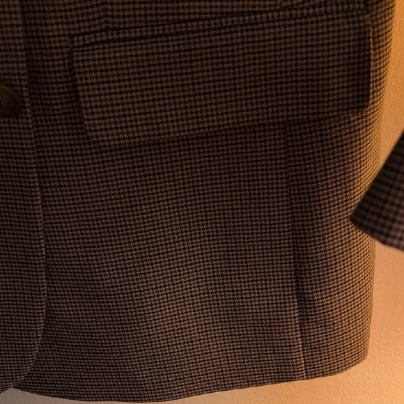 Men's Croft And Barrow Plaid Blazer - Picture 6 of 10
